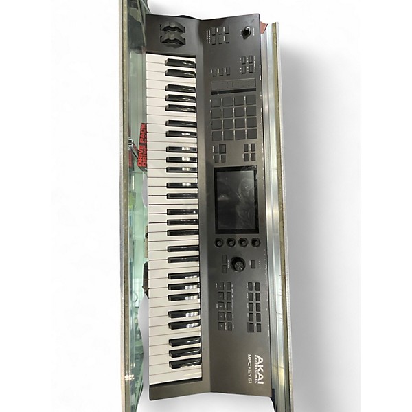 Used Akai Professional MPC Key 61 Keyboard Workstation