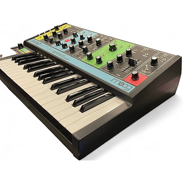 Used Moog Grandmother Synthesizer | Guitar Center