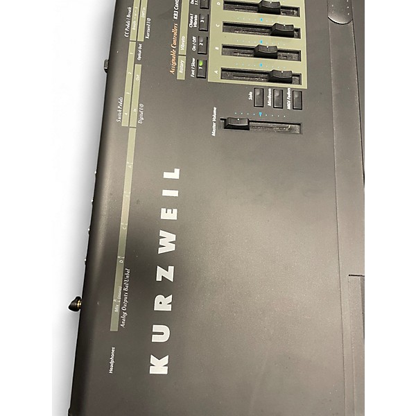 Used Kurzweil k2600 Keyboard Workstation