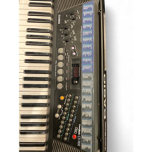 Used Casio CT-700 Keyboard Workstation