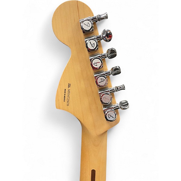 Used 2016 Fender DELUXE HSS STRAT SILVER Solid Body Electric Guitar