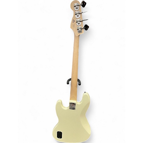 Used Squier Affinity Series Active Jazz Bass Olympic White Electric Bass Guitar