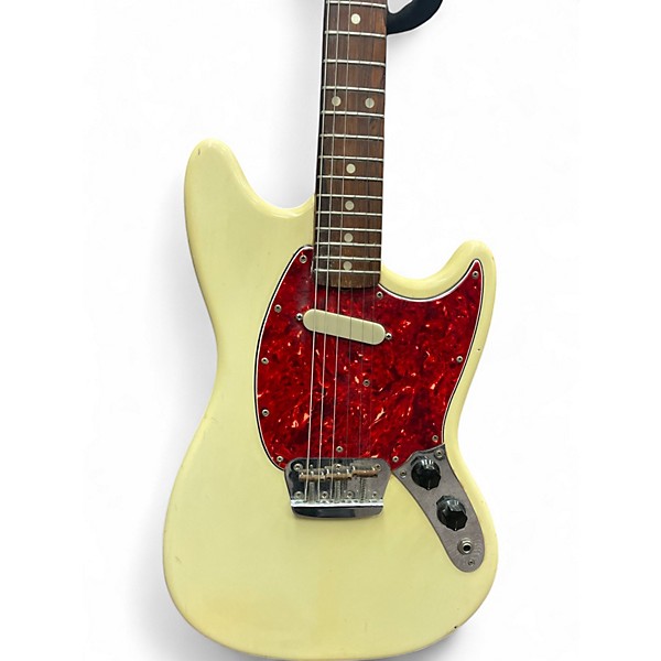 Vintage 1966 Fender Musicmaster II Olympic White Solid Body Electric Guitar