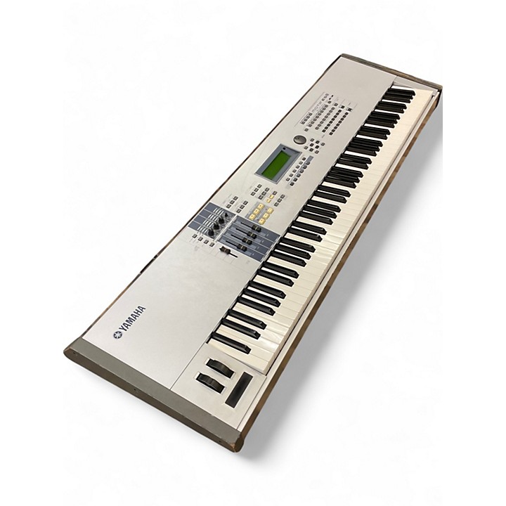 DJ機材 YAMAHAptx8 DJX-IIB - Display Collection - INNOVATION ROAD - Yamaha