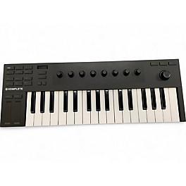 Used Native Instruments KOMPLETE KONTROL M32 MIDI Controller