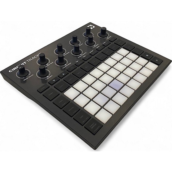 Used Novation CIRCUIT TRACKS Synthesizer | Guitar Center