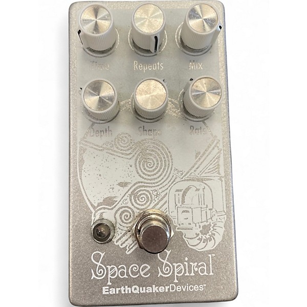 Used EarthQuaker Devices Space Spiral Modulated Delay Effect