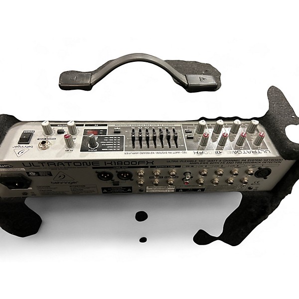 Used Behringer ULTRATONE K800FX Keyboard Amp