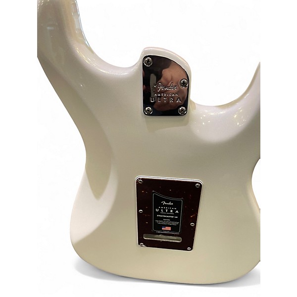 Used 2022 Fender AMERICAN ULTRA STRATOCASTER LEFT HANDED Alpine White Electric Guitar