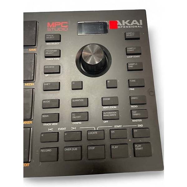 Amazon.com: Akai Professional MPC Studio Black | Ultra
