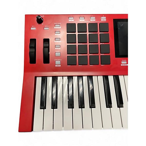 c*i様 【AKAI】 MPC KEY37 Akai Professional MPC Key 37 Production Synthesizer | Guitar