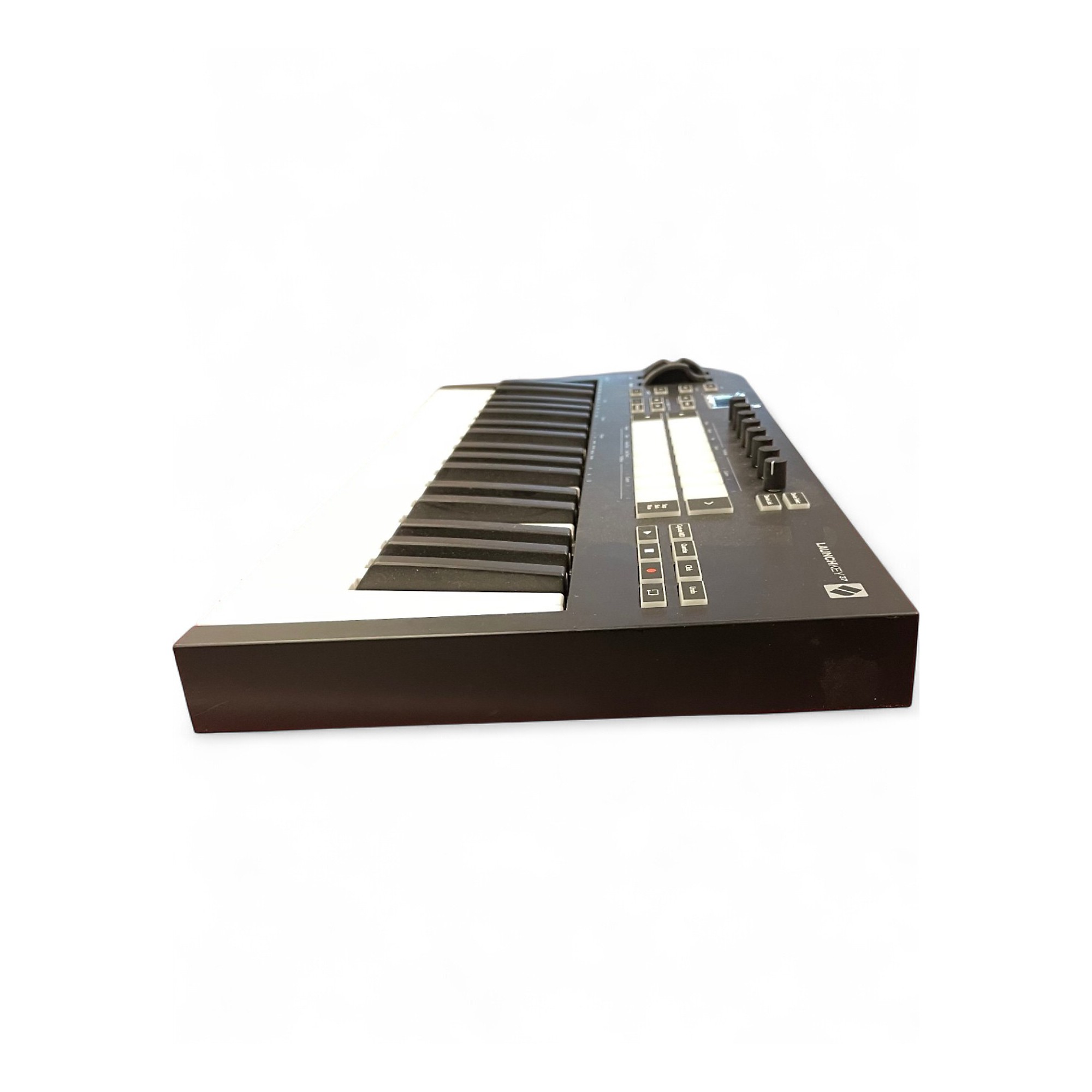Used Novation Launchkey 37 MIDI Controller | Guitar Center