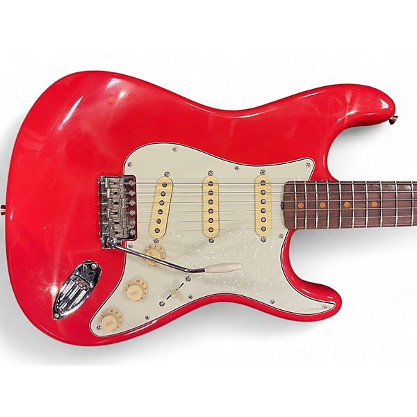 Used Fender American Vintage II 1961 Stratocaster Fiesta Red Solid Body Electric Guitar