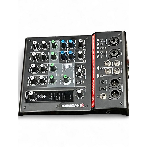Used Harbinger LX8 Powered Mixer