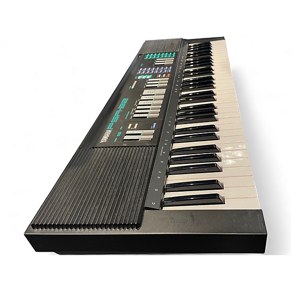 Used Yamaha psr32
