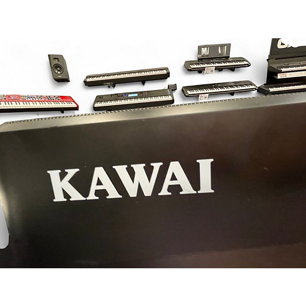 Used Kawai ES20  Keyboard Workstation