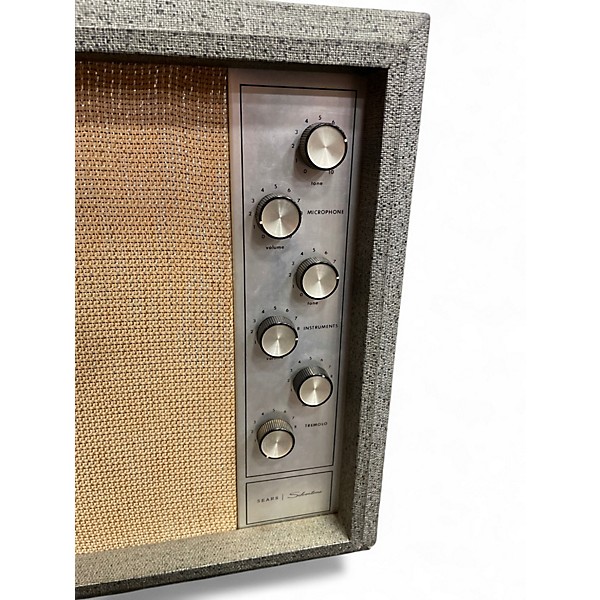Vintage 1960s Silvertone Model 1482 Combo Tube Guitar Combo Amp