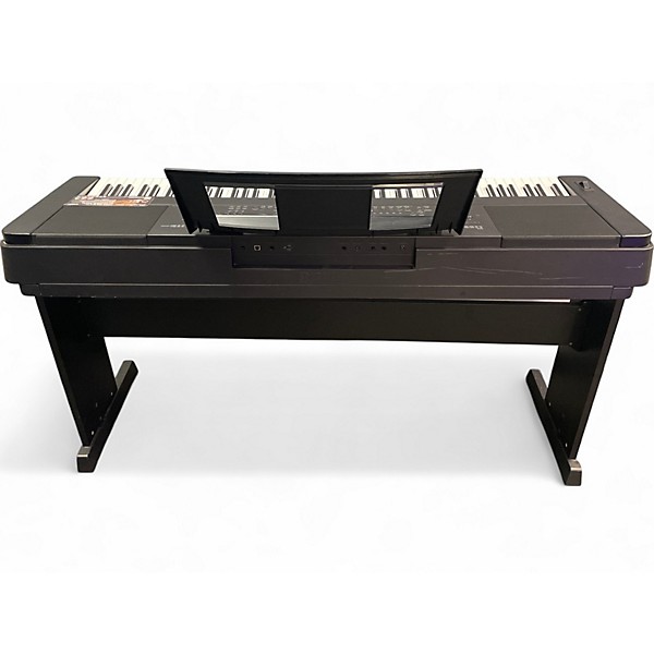 Used Yamaha DGX660B Portable Keyboard