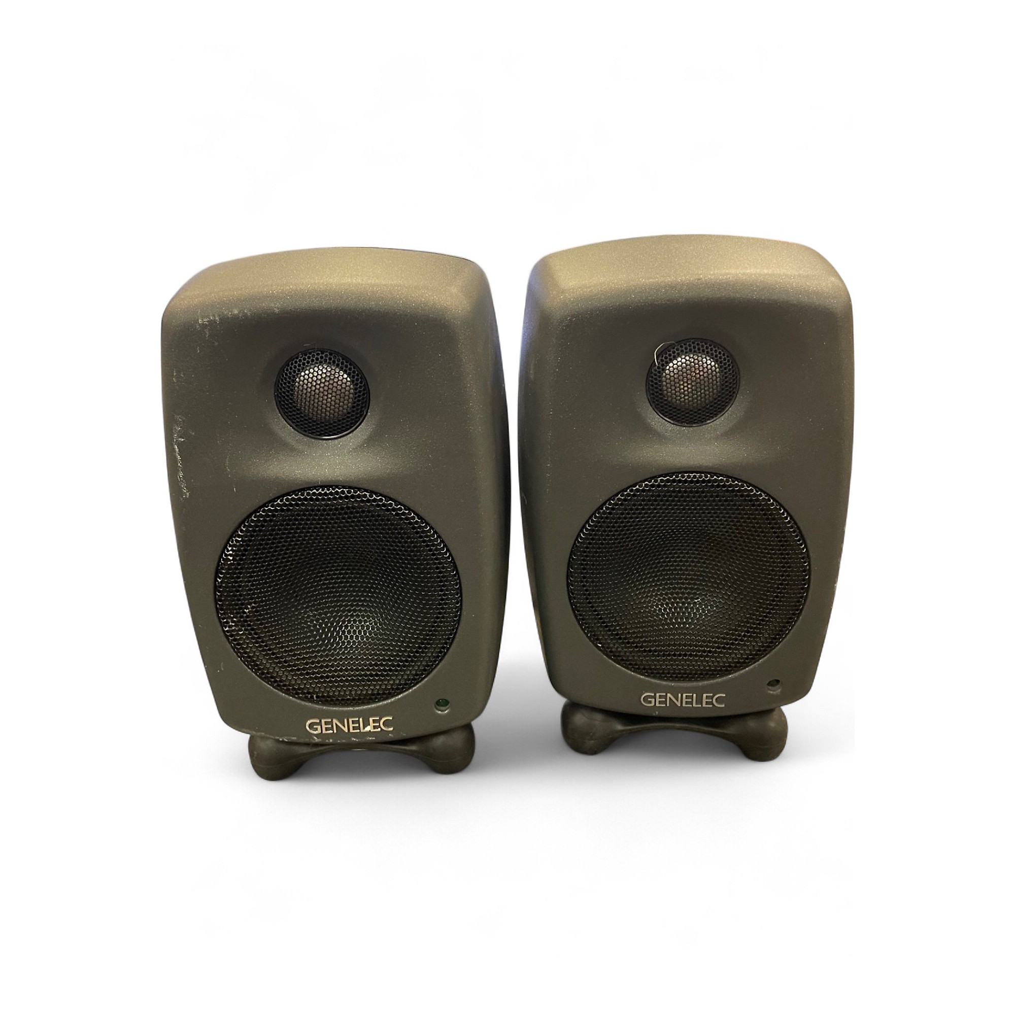 GENELEC 8010A 2本　oyaide xlr class B 8010A Studio Monitor - Genelec.com