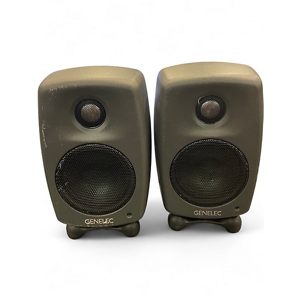 GENELEC 8010A 2本　oyaide xlr class B 8010A Studio Monitor - Genelec.com