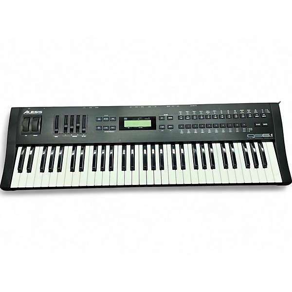 Used Alesis qs6.1 Keyboard Workstation