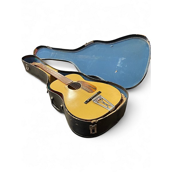 Used Paramount PA610 Paramount natural Acoustic Guitar