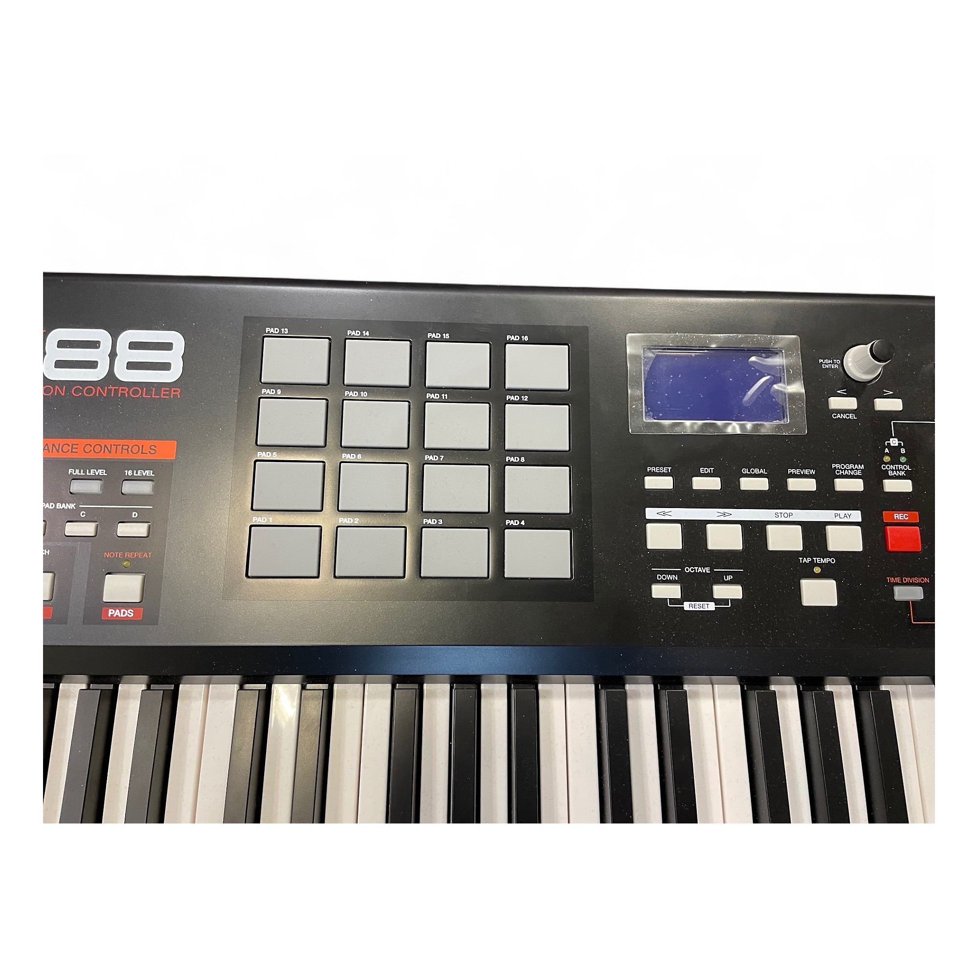 AKAI professional MPK88 88鍵盤　訳あり Used Akai Professional MPK88 88 Key MIDI Controller | Guitar