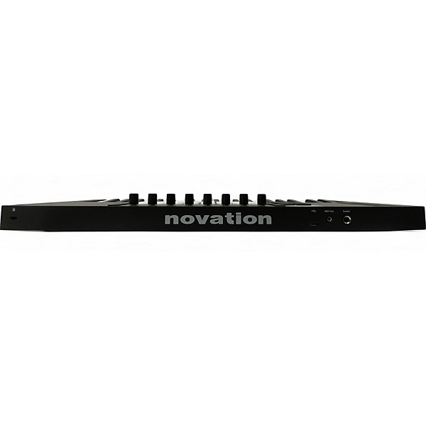 Used Novation LAUNCHKEY MINI 37 Keyboard Workstation