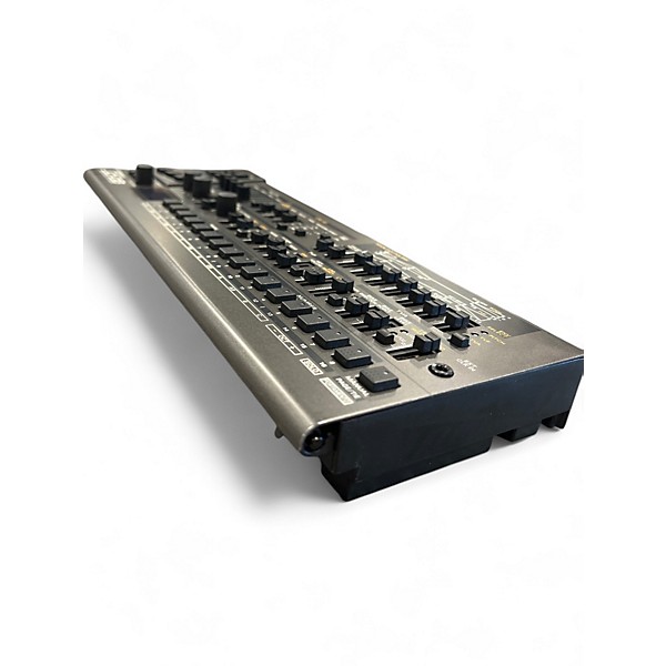 Used Roland JD08 Synthesizer