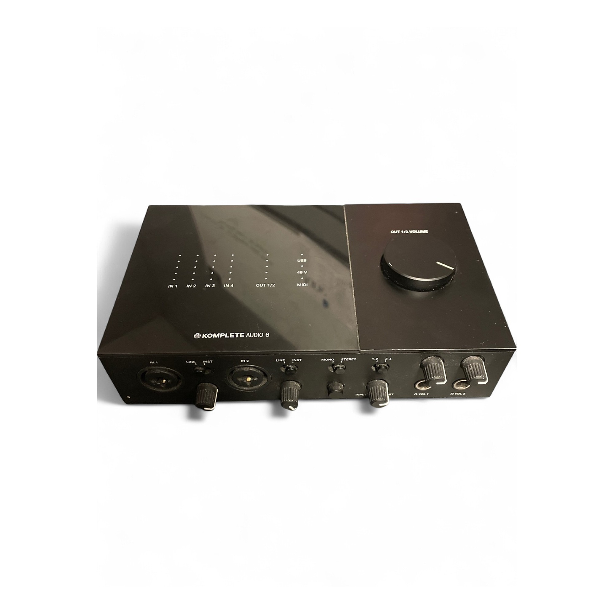 その他 NATIVE INSTRUMENTS KOMPLETE AUDIO 6 Amazon.com: Native Instruments Komplete Audio 6 USB Audio