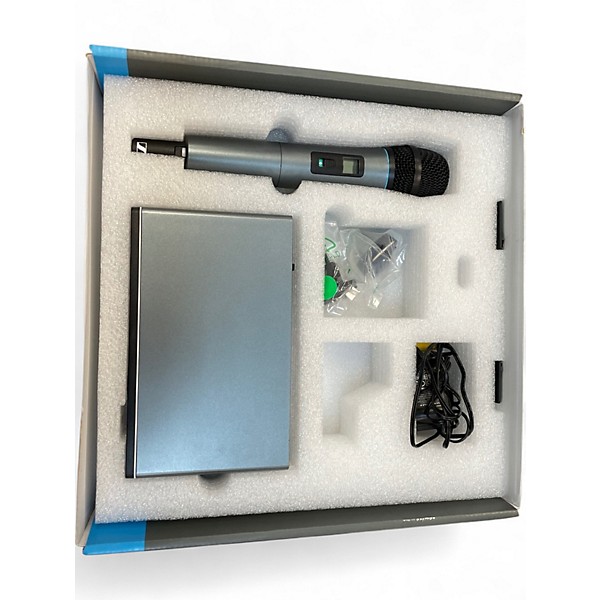 Used Sennheiser XSW 1 Vocal System With XSW 1-825 Handheld Microphone A Handheld Wireless System