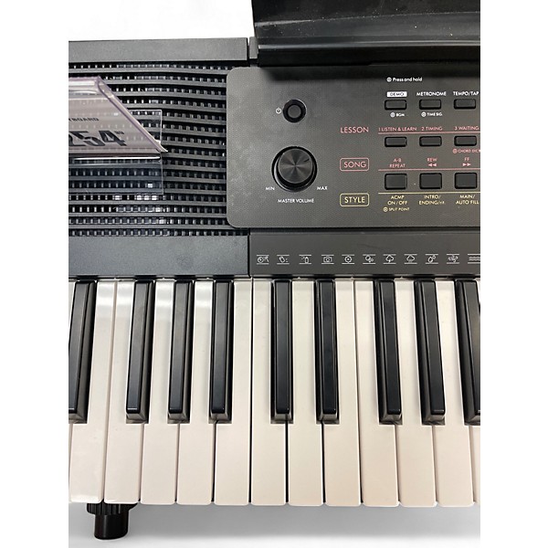 Used 2024 Yamaha PSREW300 76 Key Portable Keyboard