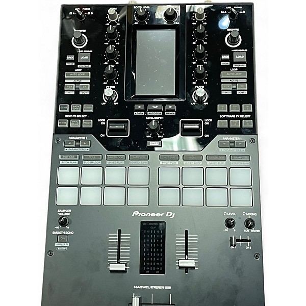 Rent DJ Mixer - Pioneer DJM-S11 2-channel Mixer for Serato
