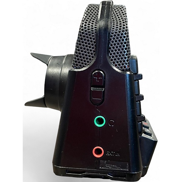 Used Zoom Q2N-4K Video Recorder