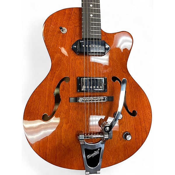 Used Godin 5th avenue kingpin Natural Acoustic Electric Guitar