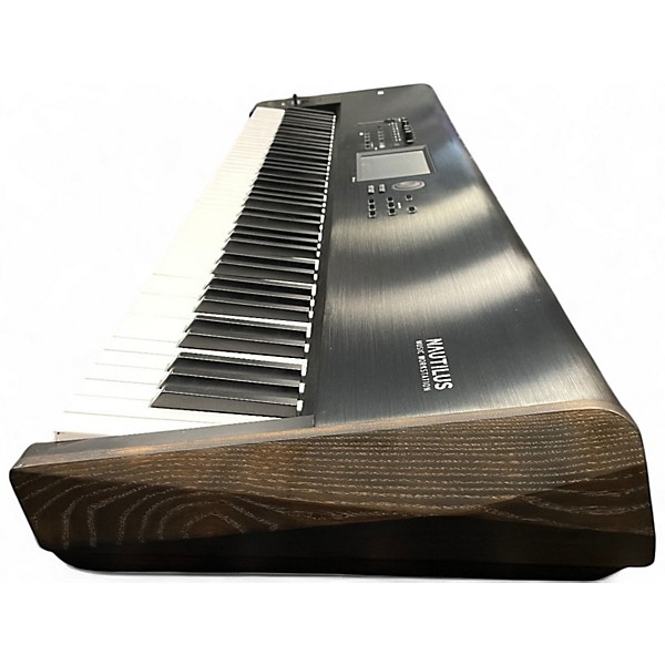 Used KORG NAUTILUS Keyboard Workstation