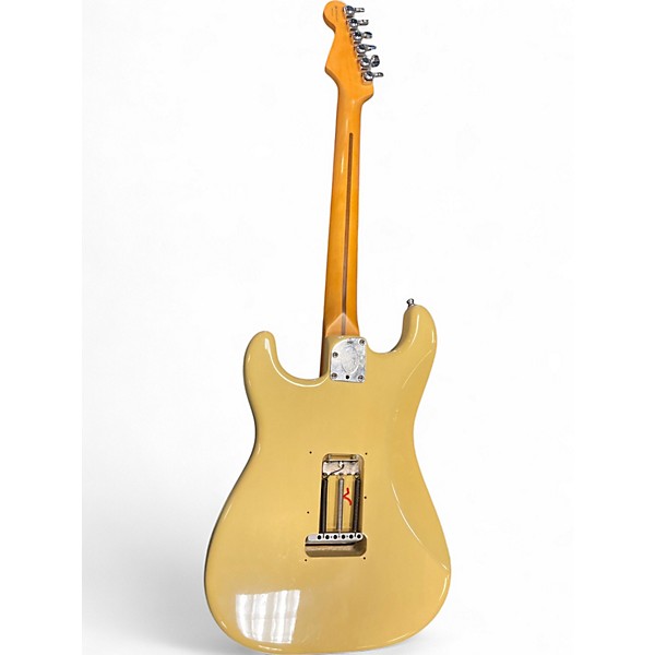 Used Fender American Deluxe Stratocaster Antique White Solid Body Electric Guitar