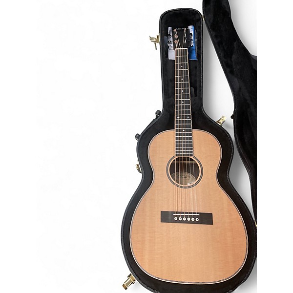 Used Larrivee T-40r Natural Acoustic Guitar