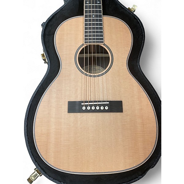 Used Larrivee T-40r Natural Acoustic Guitar