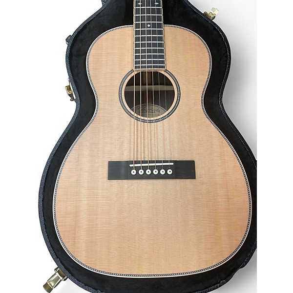 Used Larrivee T-40r Natural Acoustic Guitar