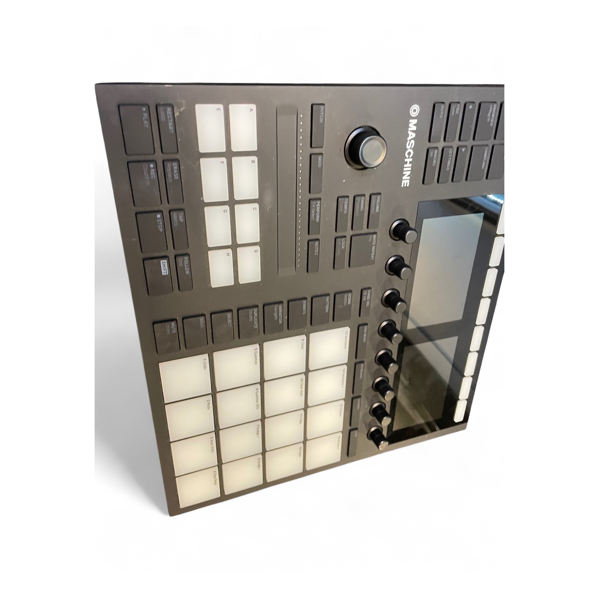 【ケース付】MASCHINE MK3 MIDIコントローラー 本体 Maschine MK3 Maschine Studio Controller — DJ TechTools