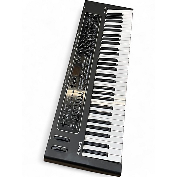 Used Yamaha CK61 Synthesizer