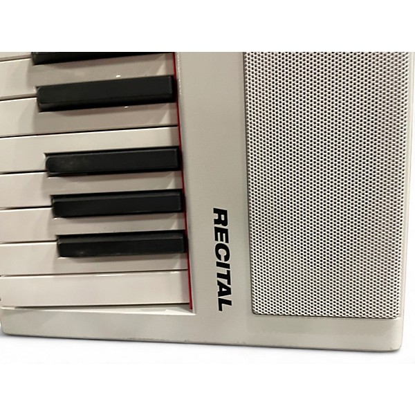 Used Alesis RECITAL Portable Keyboard