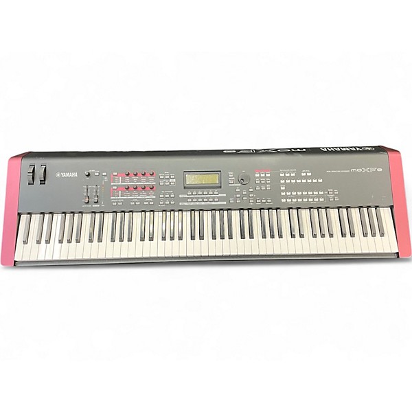 Used Yamaha MOXF8 88 Key Keyboard Workstation | Guitar Center