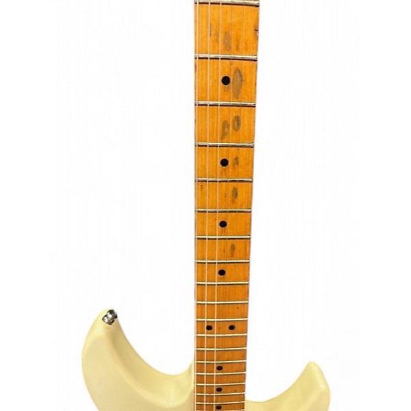 Used Peavey Mystic White Solid Body Electric Guitar