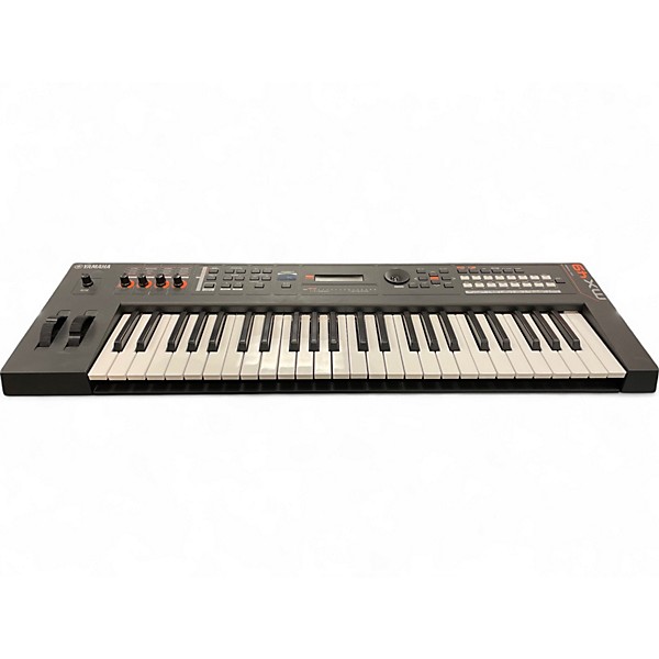 Amazon.com: Yamaha MX49 49-Key Keyboard Production Station