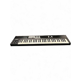 Used Native Instruments Komplete Kontrol S61 MIDI Controller
