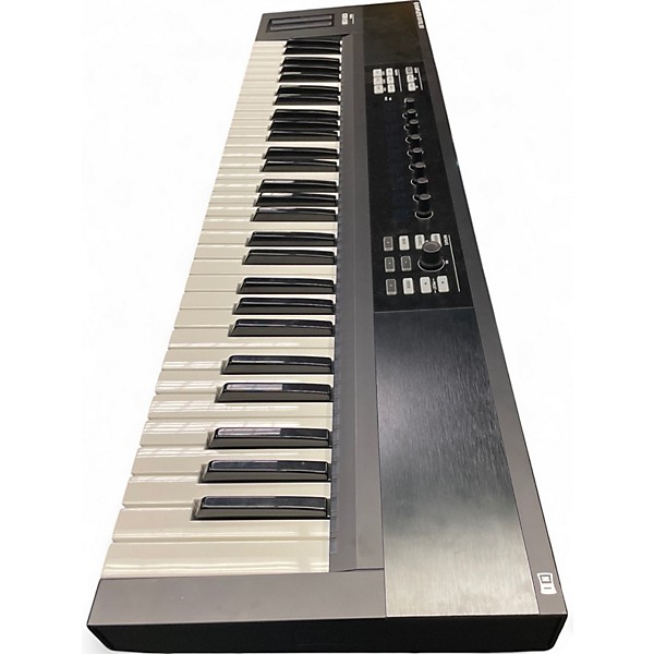 Used Native Instruments Komplete Kontrol S61 MIDI Controller