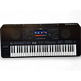 Used Yamaha PSRSX920 Arranger Keyboard