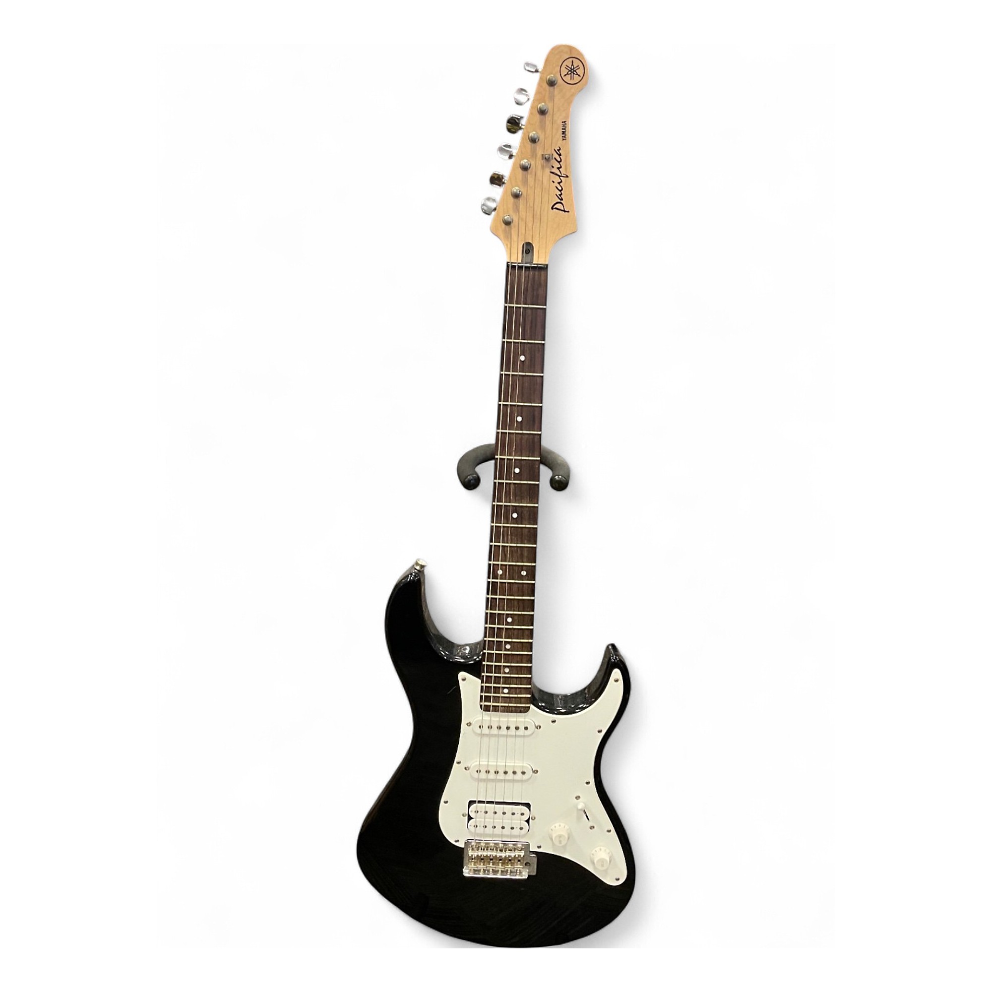 Used Yamaha Pacifica PAC012 Black Solid Body Electric Guitar